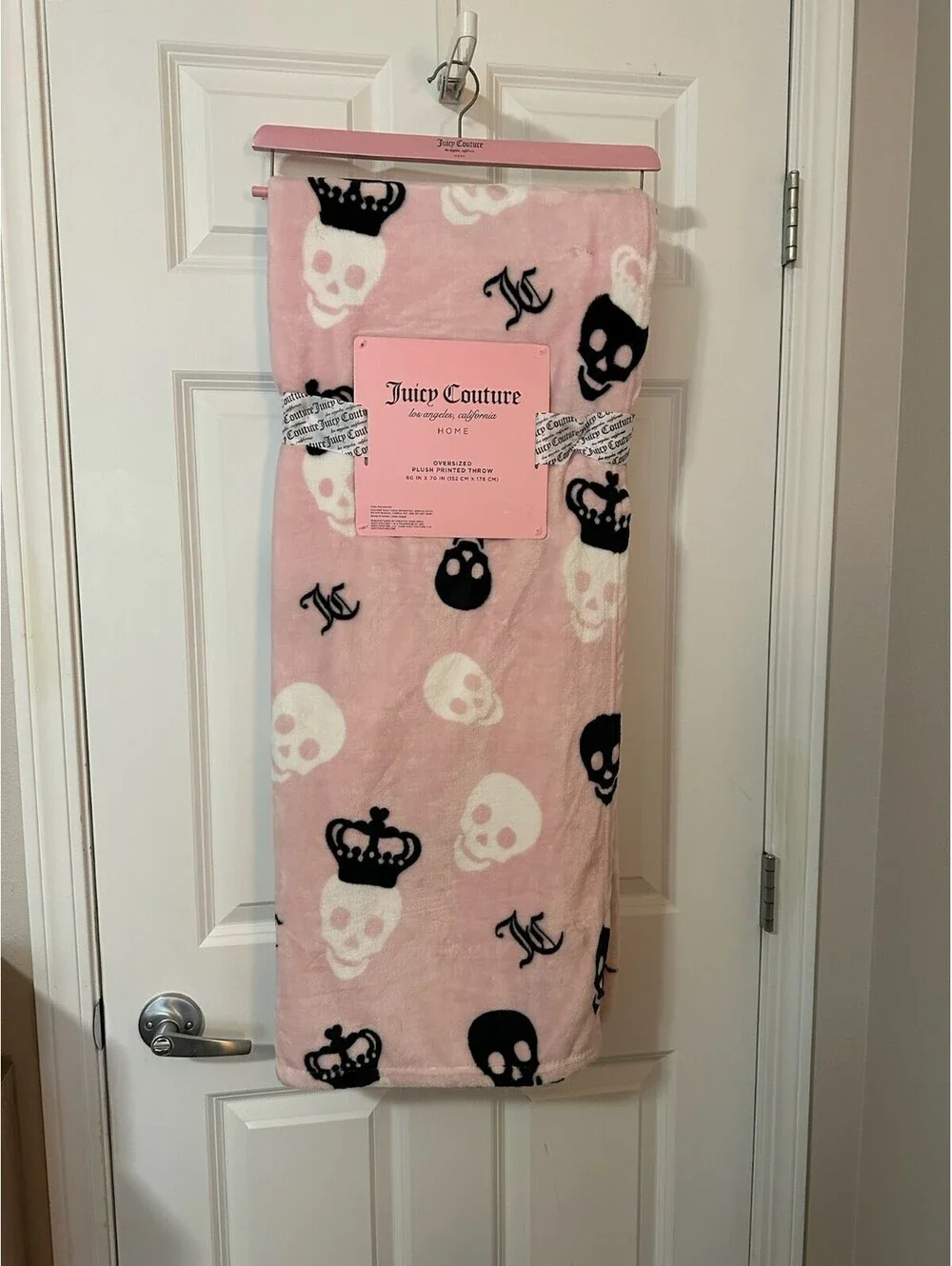 Juicy Couture Oversized Plush Printed Throw Blanket 60x70 Pink Skull Design